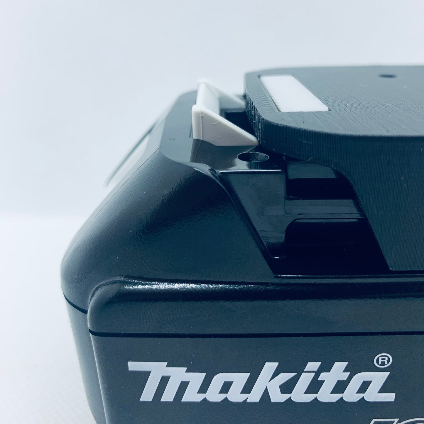 battery holder (for Makita 14.4V / 18V)