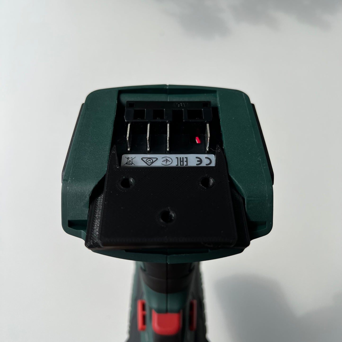Machine holder battery compartment (for Metabo 14.4 / 18 / 36V)