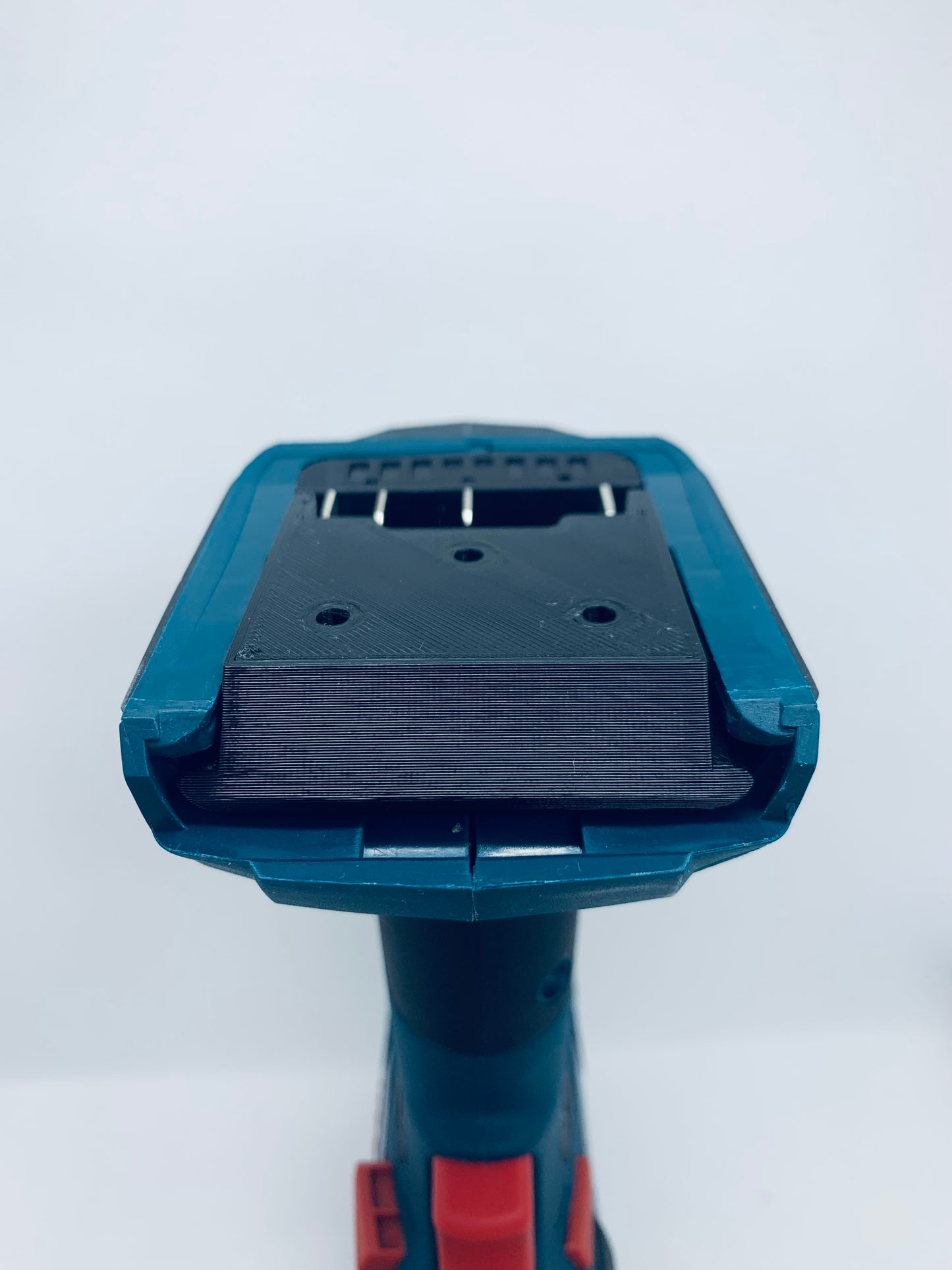 Machine holder battery compartment (for Bosch Professional 18V)
