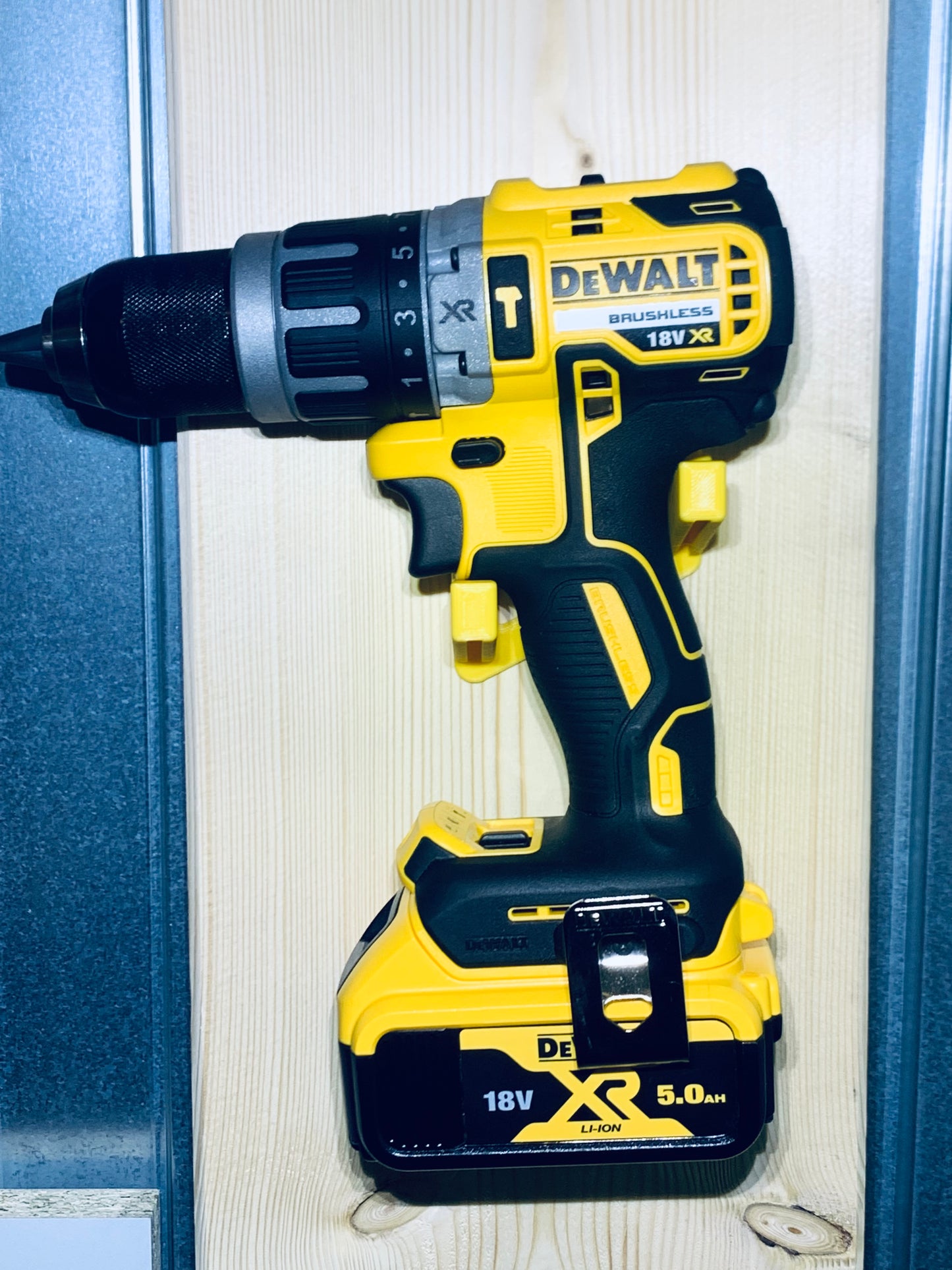 Machine holder wall (all brands)