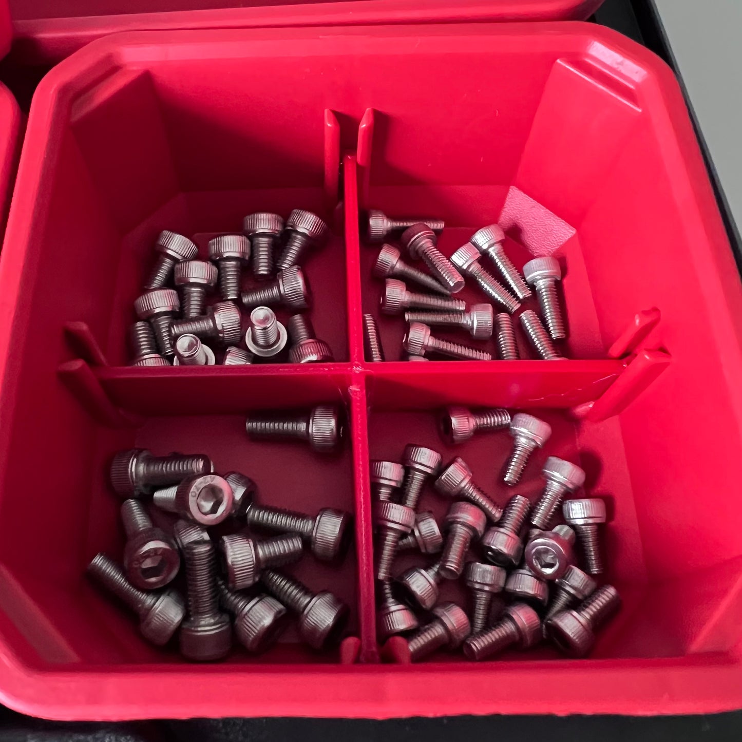 Tiered display boxes (for Milwaukee PACKOUT Slim Organizer)